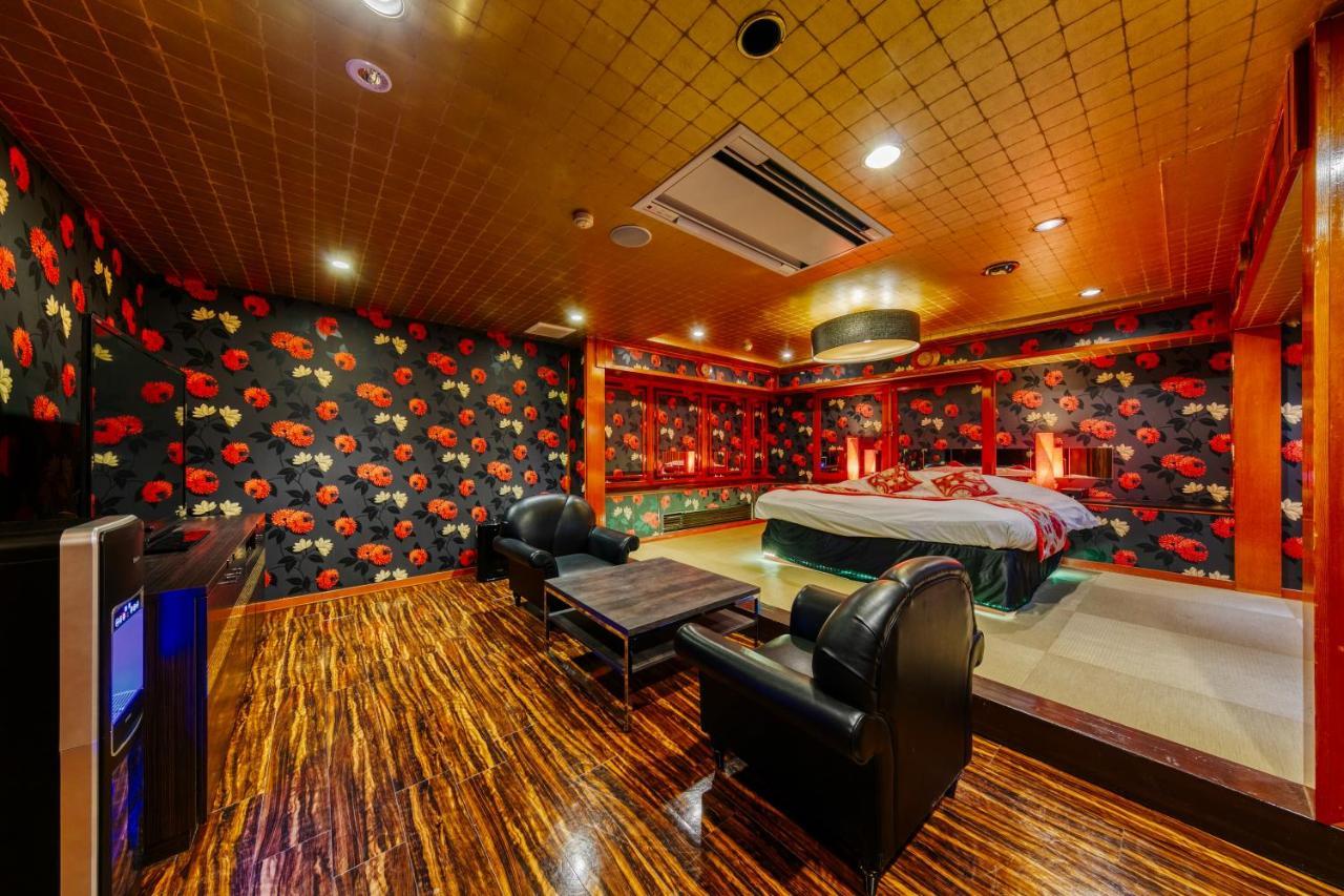 Hotel Artia Ogaki (Adults Only) Экстерьер фото